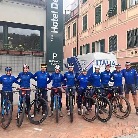 Szálloda Bike & Family Derby Finale Ligure