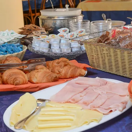 Bike & Family Derby Hotel 3*